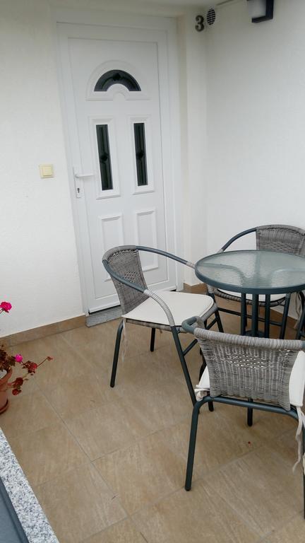 Apartment Villa Octopus Vinišće Eksteriør billede